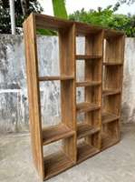 Sol Bookshelf